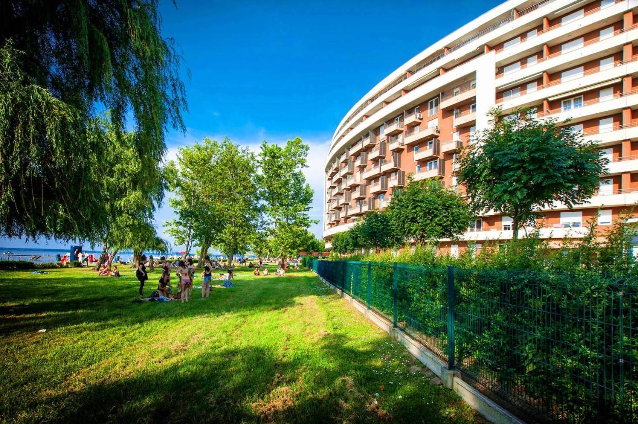 Club 218 Wellness Luxus Apartman Siofok Exterior photo